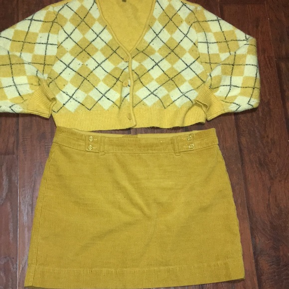 H&M Gold Cardigan - Picture 3 of 10